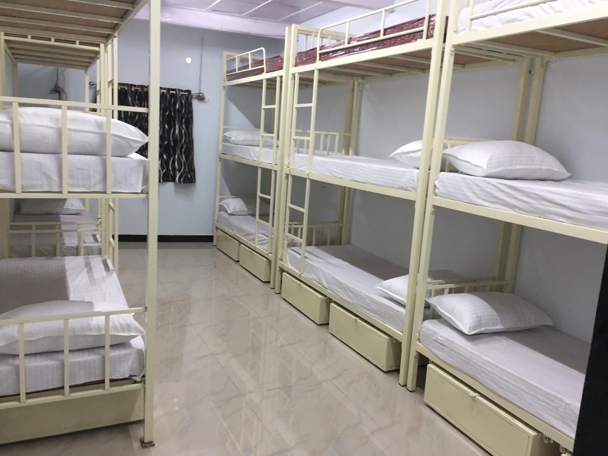 Anjali Home Мумбаї Екстер'єр фото
