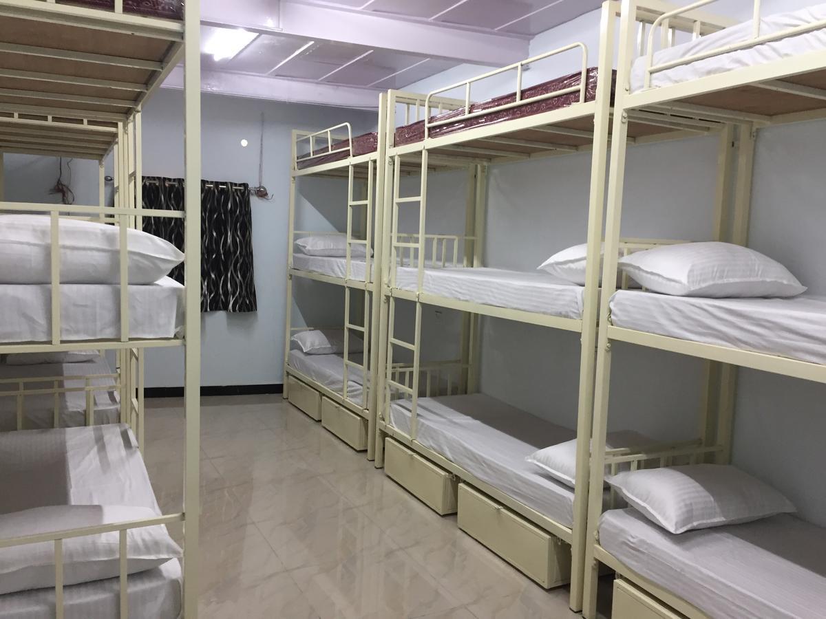 Anjali Home Мумбаї Екстер'єр фото