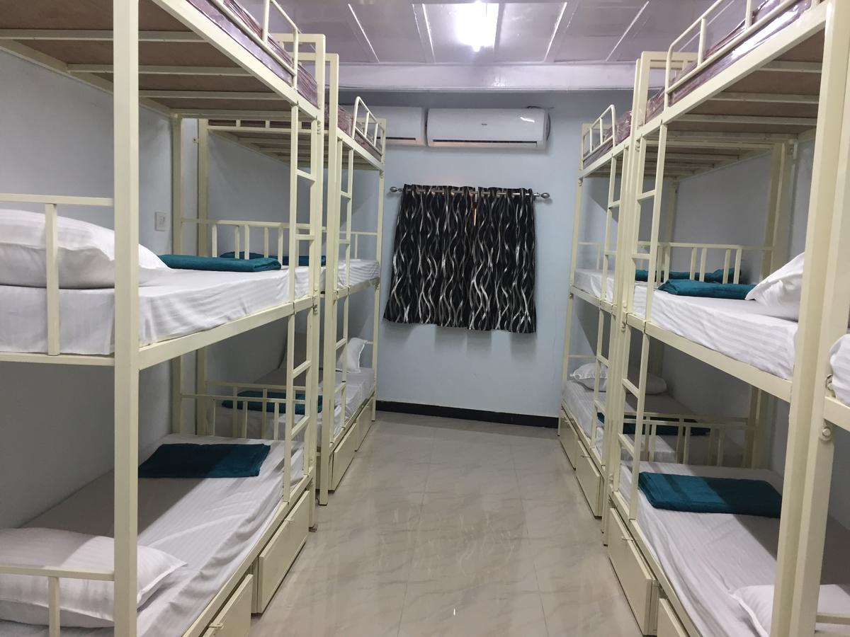 Anjali Home Мумбаї Екстер'єр фото